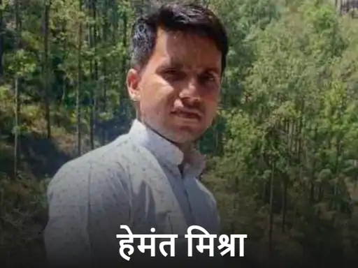 राइड कैंसिल करने के बाद धमकी की शिकायत को लेकर गोरखपुर पुलिस से शिकायत करता युवक।