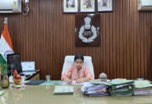 अंबेडकरनगर पुलिस कार्यालय में जनसुनवाई करतीं एसपी प्राची सिंह।