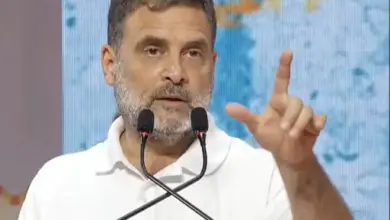 TMC के नाम और चुनाव चिह्न पर रोक के फैसले के बाद राहुल गांधी का बयान।