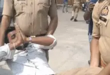 लखनऊ में 68,500 सहायक शिक्षक भर्ती के अभ्यर्थियों का नियुक्ति की मांग को लेकर प्रदर्शन और पुलिस कार्रवाई।