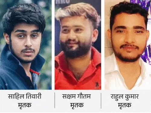 सहारनपुर के नागल क्षेत्र में बेलड़ा गोल चक्कर के पास डिवाइडर से टकराकर क्षतिग्रस्त हुई थार गाड़ी।