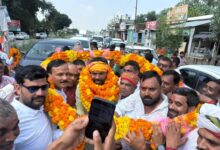 अंबेडकरनगर में भाजपा किसान मोर्चा जिलाध्यक्ष अभिमन्यु अग्रहरि के स्वागत समारोह की तस्वीर।