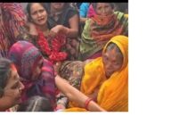 अकबरपुर-टांडा मार्ग पर डीएम आवास के पास इलेक्ट्रॉनिक दुकान, जहां रणजीत वर्मा का शव मिला।