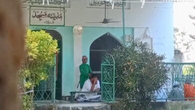अंबेडकरनगर के बड़ेपुर स्थित मदरसे के वायरल वीडियो और बच्चों से मालिश कराने के आरोप से जुड़ा मामला।