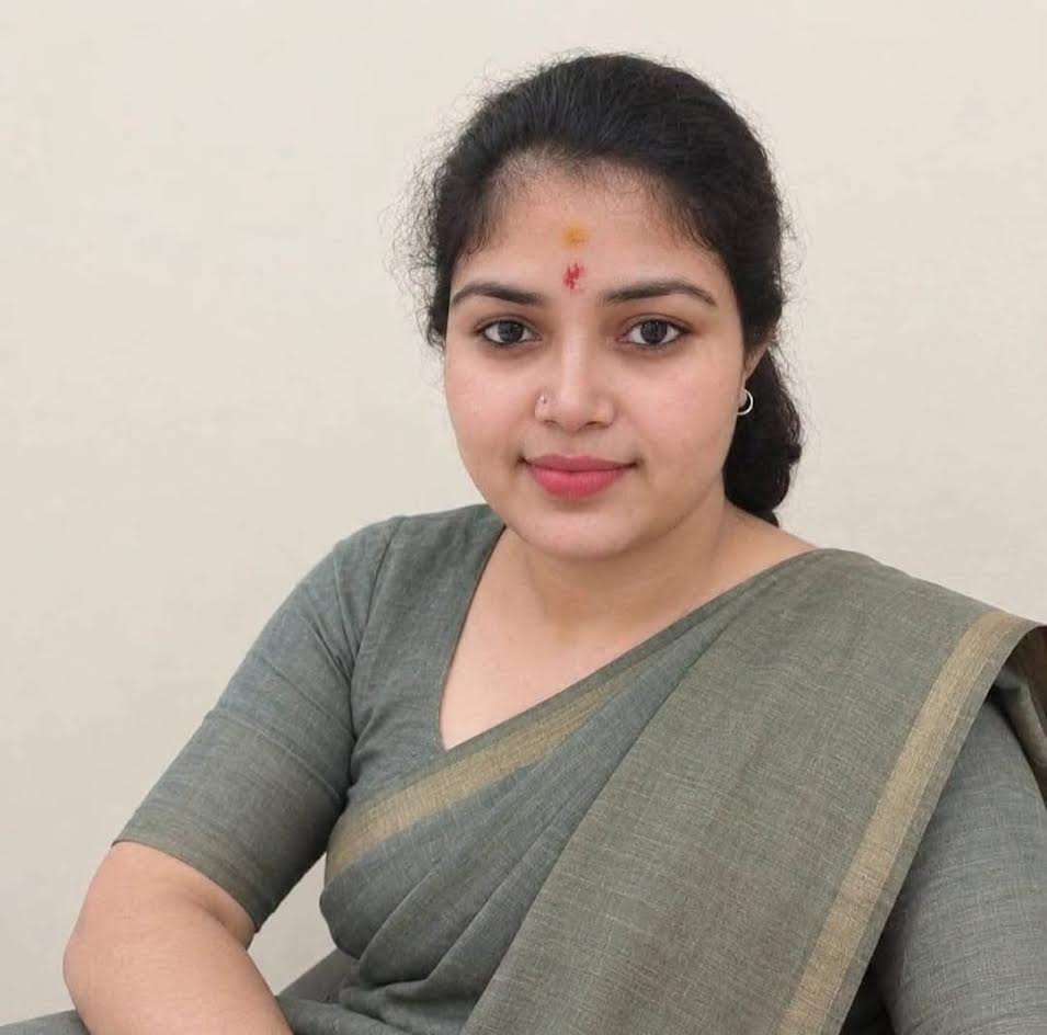 अंबेडकरनगर भाजपा संगठन में अनुसूचित मोर्चा और महिला मोर्चा के जिलाध्यक्षों की नियुक्तियों से जुड़ी राजनीतिक चर्चा।