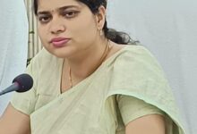 अंबेडकरनगर की जिलाधिकारी ईशा प्रिया और जिला प्रशासन की सीएम डैशबोर्ड रैंकिंग में प्रथम स्थान से जुड़ी खबर।