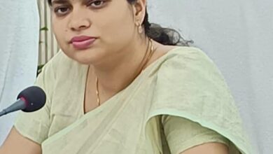 अंबेडकरनगर की जिलाधिकारी ईशा प्रिया और जिला प्रशासन की सीएम डैशबोर्ड रैंकिंग में प्रथम स्थान से जुड़ी खबर।