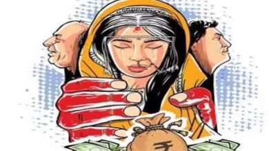 अंबेडकरनगर के अहिरौली थाना क्षेत्र में दहेज उत्पीड़न और पति की दूसरी शादी से जुड़े मामले में पुलिस कार्रवाई।