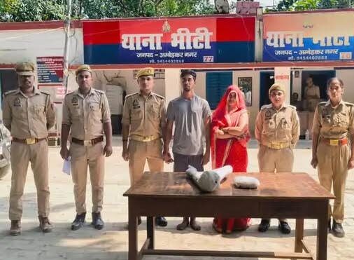 अंबेडकरनगर के बनखोदवा गांव में महिला की हत्या के मामले में पुलिस की कार्रवाई।