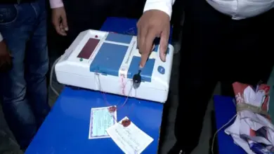 आंध्र प्रदेश राज्य चुनाव आयोग ने सुप्रीम कोर्ट के निर्देश के बाद 100 शहरी स्थानीय निकायों के चुनाव रोकने का आदेश जारी किया।