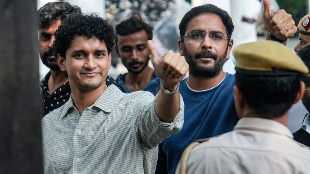 - जंतर-मंतर प्रदर्शन मामले में CJP नेता सौरव दास और आशुतोष रांका।