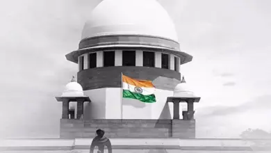 सुप्रीम कोर्ट की इमारत, जहां संविधान पीठ के सामने 25 संवैधानिक मामले लंबित हैं।