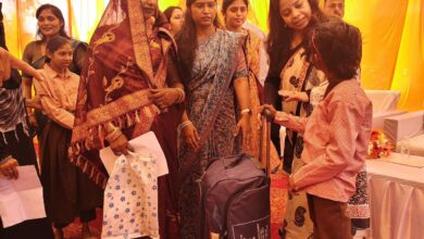अंबेडकरनगर के अकबरपुर और जलालपुर में दिव्यांग बच्चों को सहायक उपकरण वितरित किए गए।