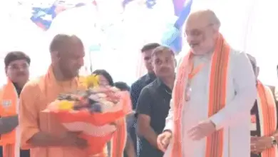 लखनऊ में उत्तर प्रदेश भाजपा की कार्यसमिति बैठक में अमित शाह और मुख्यमंत्री योगी आदित्यनाथ।