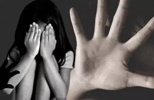 कानपुर के काकादेव स्थित रिहैब सेंटर से जुड़े वीडियो मामले में पुलिस जांच।