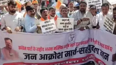पटना में कांग्रेस कार्यक्रम के दौरान दिए गए मल्लिकार्जुन खड़गे के बयान पर राजनीतिक विवाद।