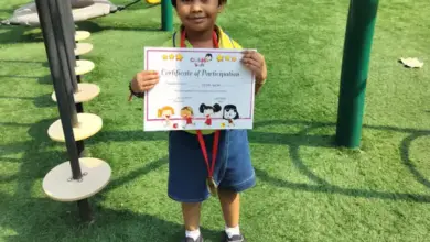 खेलकूद प्रतियोगिता में पदक जीतने वाली लखनऊ की नित्या खण्डेलवाल।