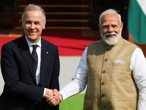 प्रधानमंत्री नरेंद्र मोदी और कनाडा के प्रधानमंत्री मार्क कार्नी, भारत-कनाडा CEPA व्यापार समझौते पर चर्चा।