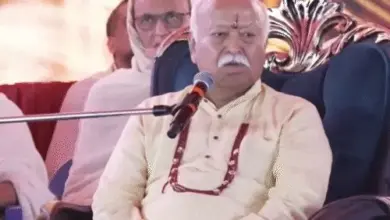 मुंबई में ऑल इंडिया विहार सेवा ग्रुप के सम्मेलन को संबोधित करते मोहन भागवत