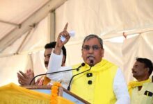 अंबेडकरनगर के सर्किट हाउस में मुस्लिम समाज की स्थिति और राजनीतिक मुद्दों पर बयान देते मंत्री ओमप्रकाश राजभर।