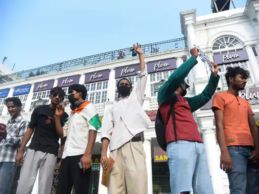 दिल्ली के कनॉट प्लेस में CJP प्रदर्शन से कारोबार प्रभावित होने की आशंका पर सुप्रीम कोर्ट में सुनवाई।