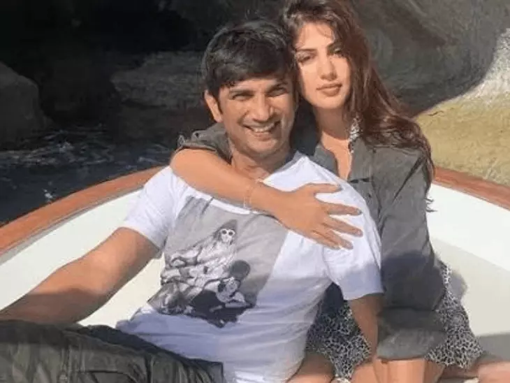- स्मिता जयकर ने इंटरव्यू में सुशांत सिंह राजपूत के अस्पताल में इलाज और आश्रम ले जाने की योजना का जिक्र किया।