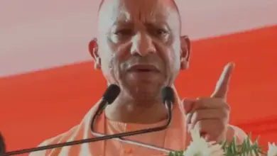 गोरखपुर में शिक्षक विधान परिषद चुनाव के कार्यक्रम के दौरान मुख्यमंत्री योगी आदित्यनाथ।