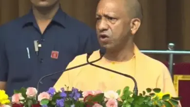 लखनऊ के फॉरेंसिक साइंस संस्थान में टेकसंगम सम्मेलन को संबोधित करते मुख्यमंत्री योगी आदित्यनाथ।